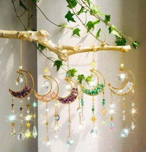 Colgante de Prisma en forma de luna y cristales diferentes colores